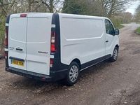 Used Renault Trafic 2019 White MPV