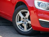 Used Volvo V60 Business Edition 190 HP (139 kW) 2016 Red Estate