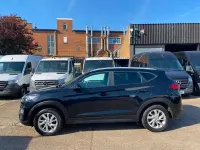 Used Hyundai Tucson SE 132 HP (97 kW) 2019 Black SUV