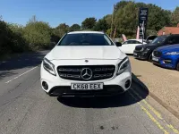 Used Mercedes GLA180 Urban 122 HP (89 kW) 2018 White SUV