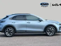 Usado Kia XCeed GT-Line 138 CV (101 kW) 2025 Plateado SUV
