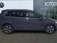 Used VW Touran SEL 150 HP (110 kW) 2021 Grey MPV