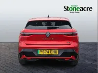 Used Renault Megane E-Tech Komfort 160 kW (218 HP) 2024 Red Hatchback