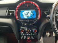 Used Mini John Cooper Works Chili 136 HP (100 kW) 2019 Chili red Hatchback