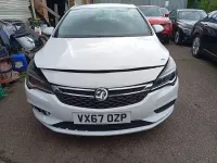 Used Vauxhall Astra Design Edition 2017 White Hatchback