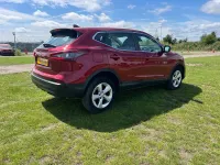 Used Nissan Qashqai Acenta Premium 160 HP (117 kW) 2020 Red SUV
