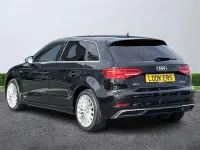 Begagnad Audi A3 e-tron Advanced 204 HK (150 kW) 2016 Svart Halvkombi