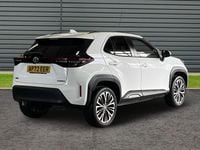 Used Toyota Yaris 116 HP (85 kW) 2022 Pure white Hatchback