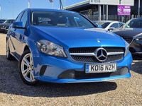 Used Mercedes A180 122 HP (89 kW) 2016 Blue Hatchback