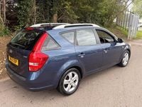 Używany Kia Ceed 2012 Niebieski Hatchback