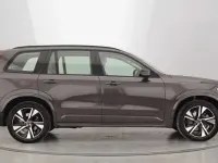 Usado Volvo XC90 Plus 235 HP (172 kW) 2023 SUV