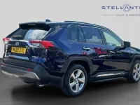 Used Toyota RAV4 Hybrid 219 HP (161 kW) 2020 Blue SUV