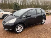 Używany Honda Jazz SE 90 KM (66 kW) 2009 Czarny Hatchback