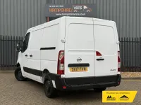 Used Nissan NV400 SE 110 HP (80 kW) 2017 White Van
