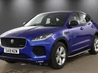 Usado Jaguar E-Pace R-Dynamic 150 HP (110 kW) 2019 Azul SUV