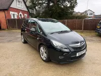 Used Vauxhall Zafira SRi 2015 Green MPV