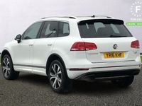 used VW Touareg DIESEL ESTATE 3.0 V6 TDI BlueMotion Tech 262 R-Line 5dr Tip Auto [Heated windscreen washer jets, Bi-Xenon headlights with dynamic corner lighting,Ultrasonic front and rear optical and audible parking sensors]