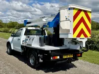 Used Isuzu D-Max 164 HP (120 kW) 2018 White Pickup