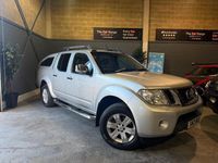 Used Nissan Navara Tekna 190 HP (139 kW) 2013 Silver Pickup