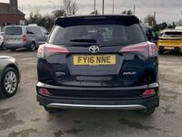 Used Toyota RAV4 143 HP (105 kW) 2016 Black SUV