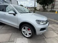 Usado VW Touareg SE 237 HP (174 kW) 2011 Prateado SUV