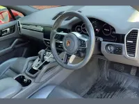 Begagnad Porsche Cayenne 462 HK (339 kW) 2019 Orange SUV