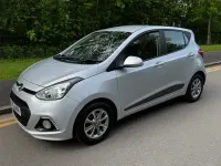 Używany Hyundai i10 Premium 67 KM (49 kW) 2016 Srebrny Hatchback