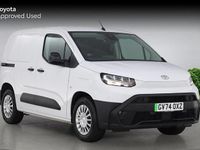 Used Toyota Proace City City 100 kW (136 HP) 2024 Icy white MPV
