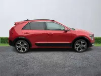 Used Kia Niro 2023 Red SUV