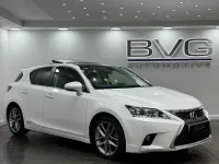 Used Lexus CT200h 136 HP (100 kW) 2015 White/black Hatchback