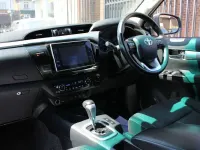 Used Toyota HiLux 150 HP (110 kW) 2019 White Pickup