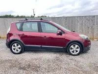 Used Renault Scénic III Dynamique 130 HP (95 kW) 2013 Red MPV