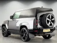 Usado Land Rover Defender HSE Dynamic 249 HP (183 kW) 2025 SUV