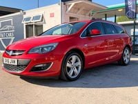 Second-hand Vauxhall Astra SRi 2016 Roșu Break