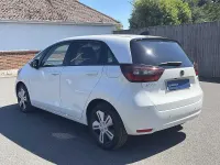 Used Honda Jazz Hybrid 109 HP (80 kW) 2023 White Hatchback