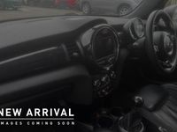 Used Mini Cooper Exclusive 134 HP (98 kW) 2019 Orange Hatchback