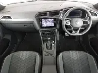 Używany VW Tiguan R-line Edition 150 KM (110 kW) 2024 Biały SUV