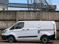 Used Ford Transit Custom 100 HP (73 kW) 2015 White Van