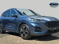 Usado Ford Kuga ST-Line X 150 HP (110 kW) 2023 Azul SUV