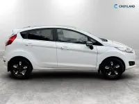 Used Ford Fiesta Zetec 2016 White Hatchback