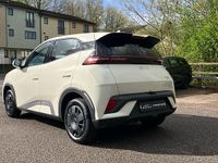 Ny BYD Dolphin Surf Active 64 kW (88 HK) 2026 Vit Halvkombi