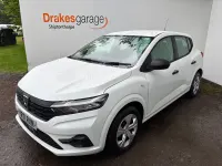 Used Dacia Sandero Essentiel 2021 White Hatchback