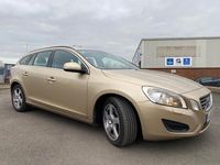 Used Volvo V60 SE 163 HP (119 kW) 2012 Gold Estate