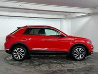 Used VW T-Roc Active 110 HP (80 kW) 2022 Red SUV
