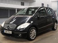 Used Mercedes A160 Elegance 82 HP (60 kW) 2011 Black Hatchback