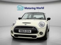 Used Mini Cooper S Classic 192 HP (141 kW) 2019 White Hatchback