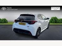 Used Toyota Yaris Hybrid Sport 116 HP (85 kW) 2023 White Hatchback