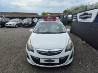 Second-hand Vauxhall Corsa Edition 2013 Alb Hatchback