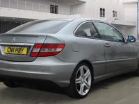 Begagnad Mercedes CLC180 2011 Silver Halvkombi