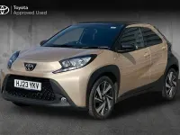 Used Toyota Aygo X 72 HP (52 kW) 2023 Beige SUV